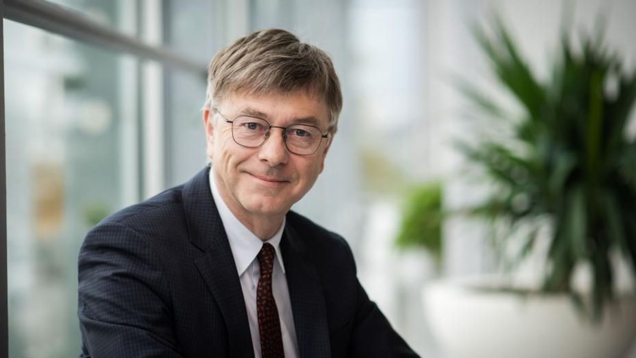 Nečekaný zvrat ve volbě šéfa ČT: favorit Fridrich odstoupil, vítěz je překvapivý