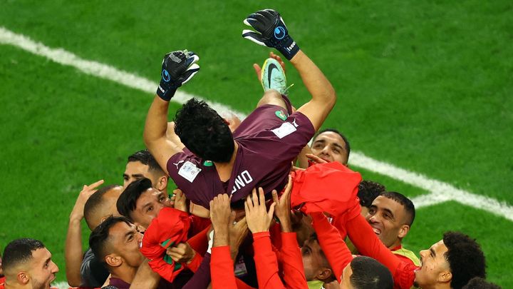  Reuters