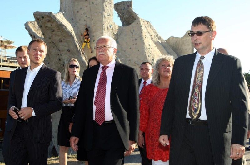 Prezident vítá prvňáky