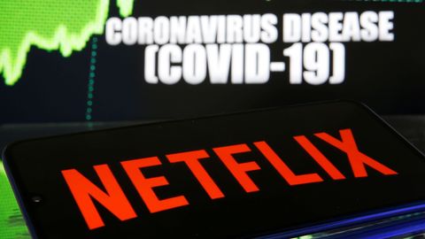 Odstartovala pandemie novou éru Netflixu? Filmaři ještě potřebují kina, říká Fila