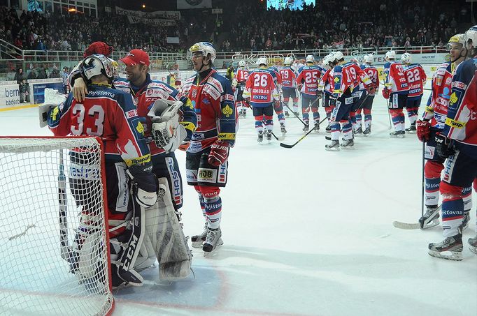 Třinec - Pardubice: smutné Pardubice