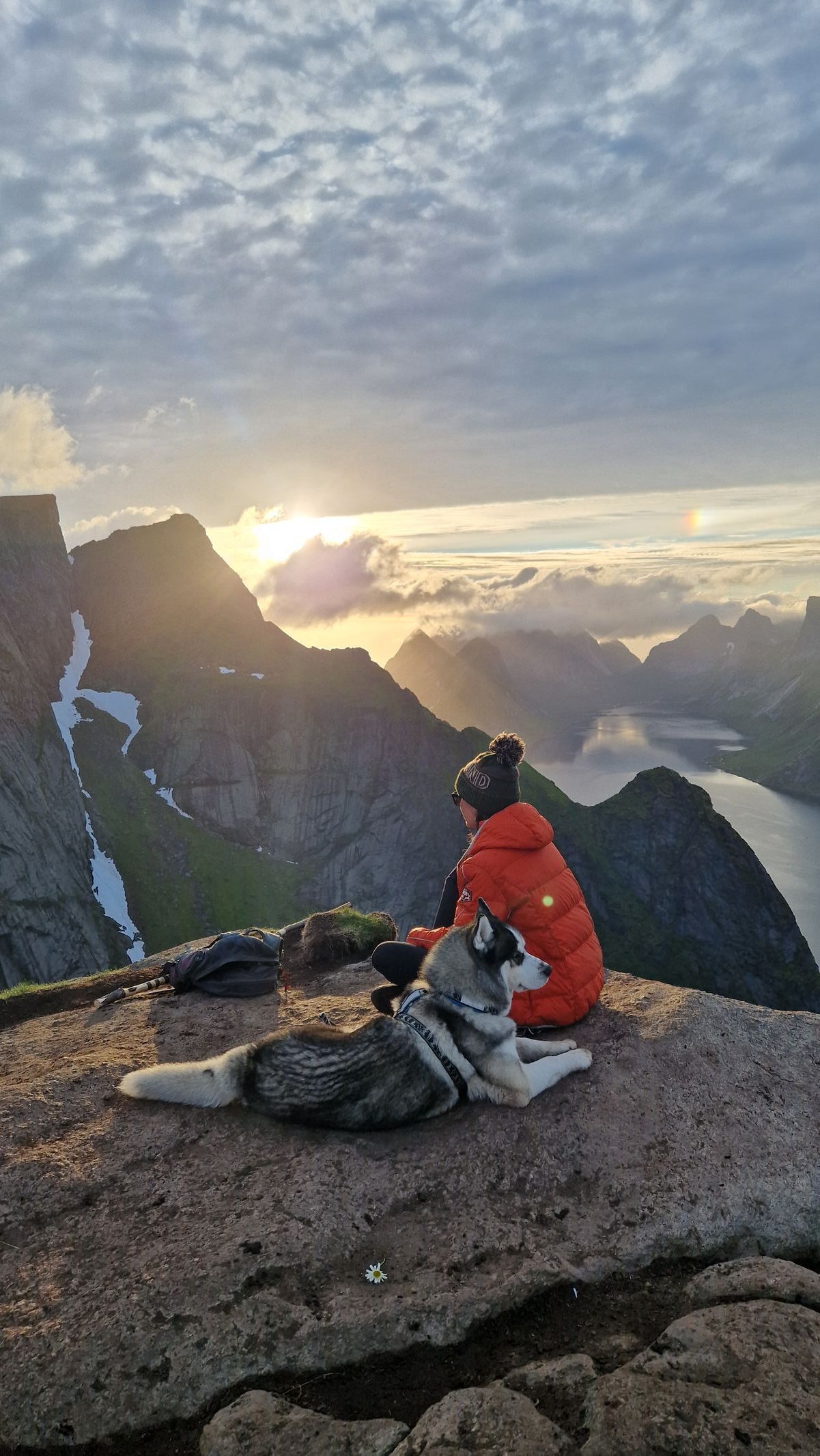 vandrák, cestovatelka, nomád, cestování o samotě, dobrodruh