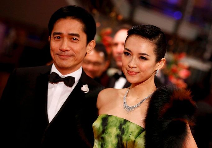 Tony Leung Chiu Wai a Zhang Ziyi hrají hlavní role ve filmu Wonga Kar Waie Velmistr.