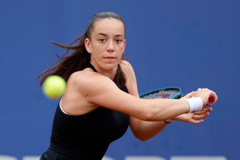 Valentová - Paquetová 2:1. Mladá Češka při svém grandslamovém debutu vítězí