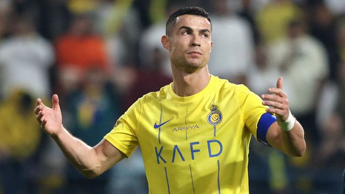 Soccer Football - Saudi Pro League - Al Nassr v Al Okhdood - Al-Awwal Park, Riyadh, Saudi Arabia - November 24, 2023 Al Nassr's Cristiano Ronaldo reacts REUTERS/Ahmed Yos