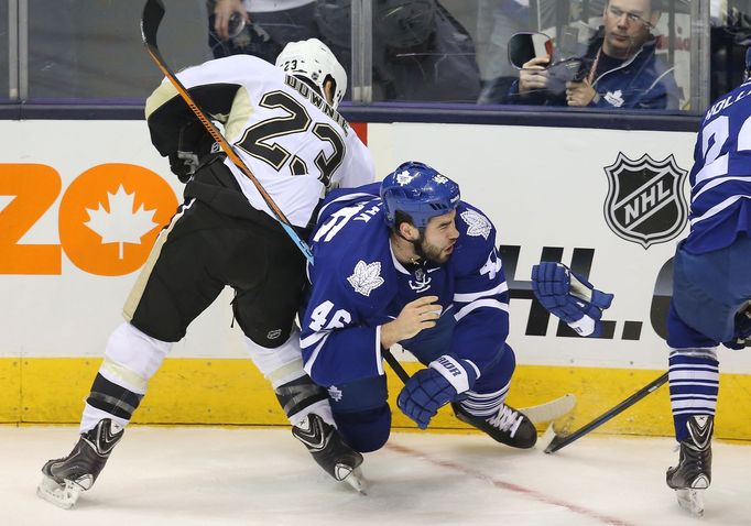 NHL: Pittsburgh Penguins vs Toronto Maple Leafs (Polák a Downie)