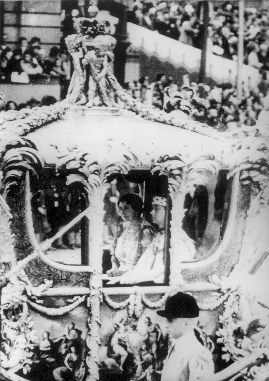 Jiří VI., korunovace, historie, Velká Británie, Zahraničí