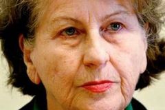 Vůdkyně Srbů vyjde dříve z vězení pro válečné zločince