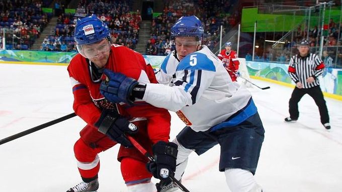 Stejně jako ve čtvrtfinále na olympiádě ve Vancouveru, postavili se českému výběru do cesty Finové