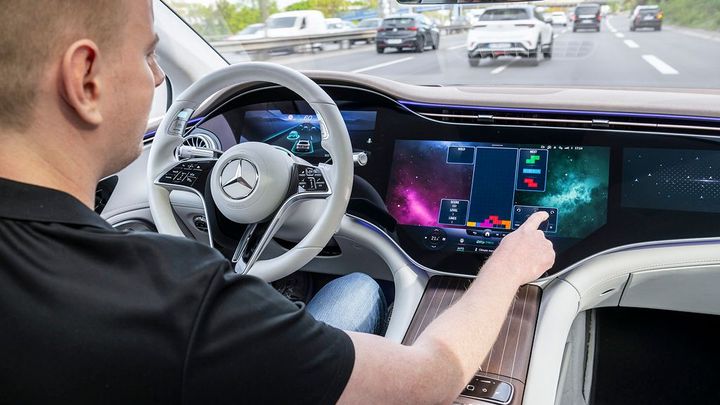Mercedes předjel Teslu na domácí půdě. První americký stát povolil samočinnou jízdu; Zdroj foto: Mercedes-Benz