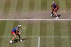 Tenis ŽIVĚ Hradecká a Hlaváčková mají medaili, jsou ve finále