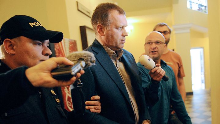 Čtyři roky vězení pro bývalého náměstka Šišku platí, soud všechna dovolání zamítl