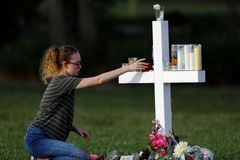Mladík obviněný ze 17 vražd po střelbě na floridské škole u soudu přiznal vinu