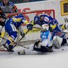 Hokej, Zlín - Plzeň: Jan Kovář dává gól na 1:1