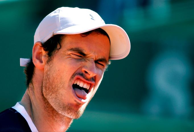 FILE PHOTO: ON THIS DAY -- April 14  April 14, 2016     TENNIS - Andy Murray of Britain reacts after missing a point against France's Benoit Paire at the Monte Carlo Mast