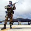 Letoun B-2 Spirit, strategický bombardér, stealth, letectvo, USA, Zahraničí, historie, výročí
