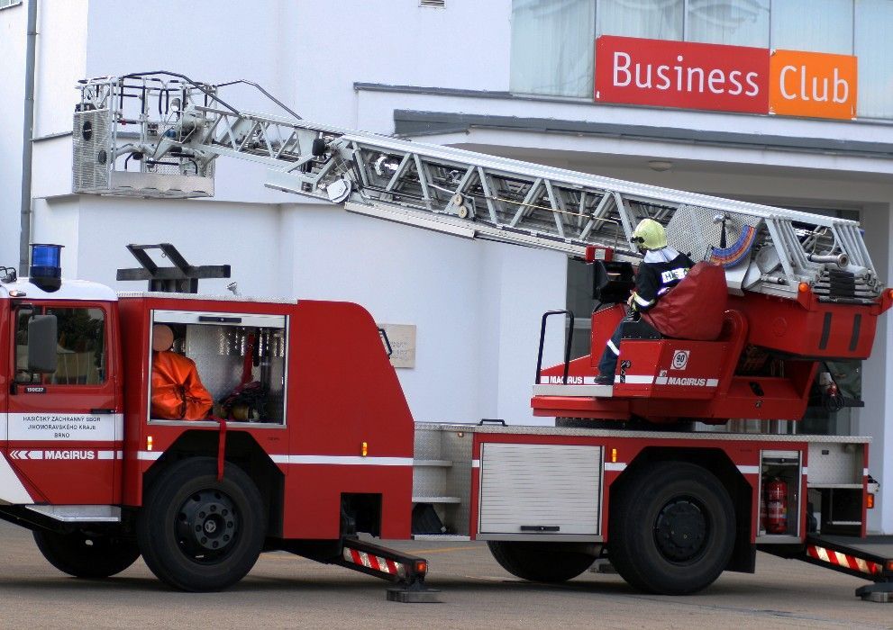 cvičení hasičů na Výstavišti v Brně
