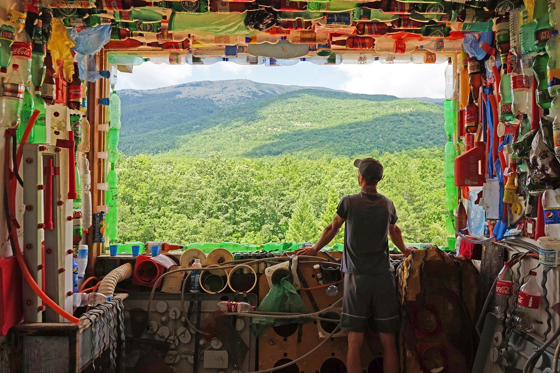 Jednorázové použití / Fotogalerie / Působivé zásahy do krajiny od umělce Patrika Proška