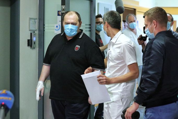 Třiapadesátiletý Robert Markovič léčený s covidem-19, který jako první v Česku dostal lék remdesivir, odešel z Všeobecné fakultní nemocnice do domácího léčení
