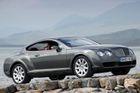 Půvabný Piëchův omyl slaví 20 let. Bentley Continental GT měl být vlastně Rolls-Royce