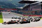 Jde vyhrávat i bez Hornera. Verstappen ovládl téměř domácí sprint