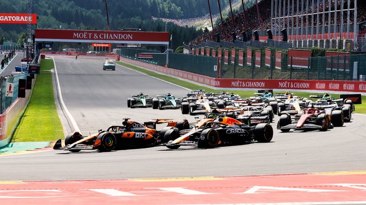 Jde vyhrávat i bez Hornera. Verstappen ovládl téměř domácí sprint; Zdroj foto: ČTK
