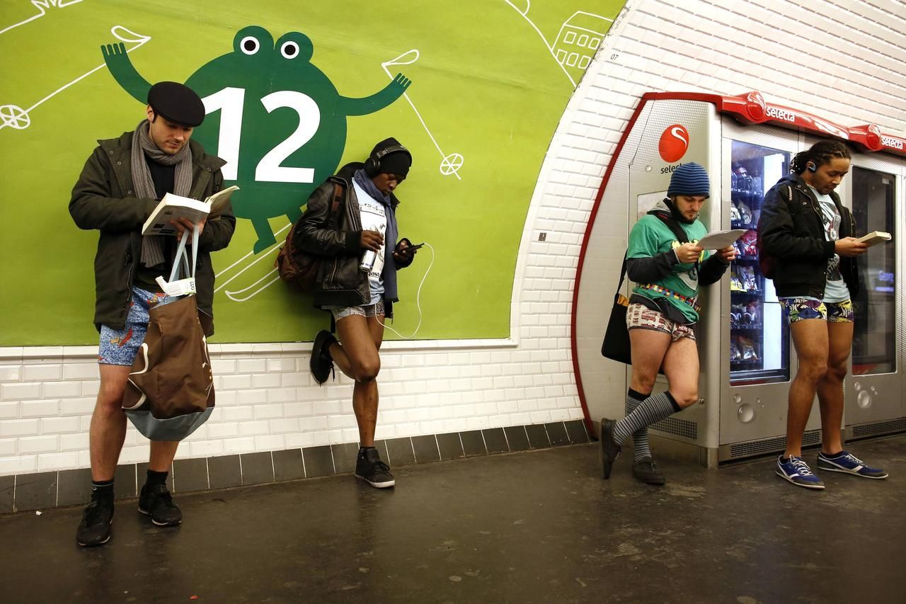 No Pants Subway Ride neboli jízda metrem bez kalhot