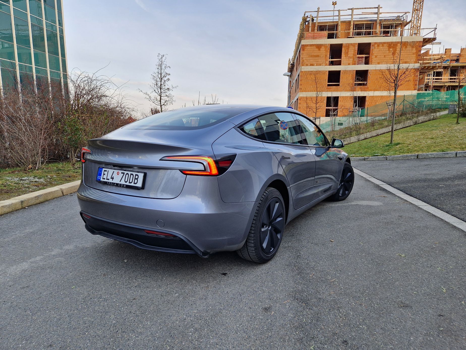 Tesla Model 3 Long Range test