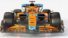 Porovnání monopostů F1 McLaren z roku 2021 (nahoře) a 2022