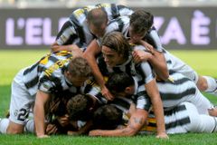 Juventus se díky výhře vrátil do čela Serie A