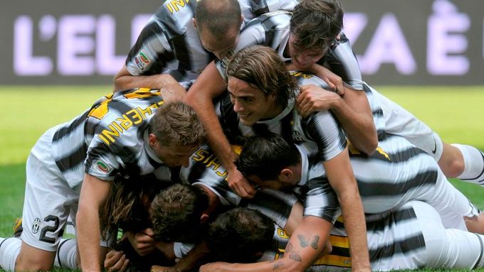 Juventus slaví mistrovský titul.