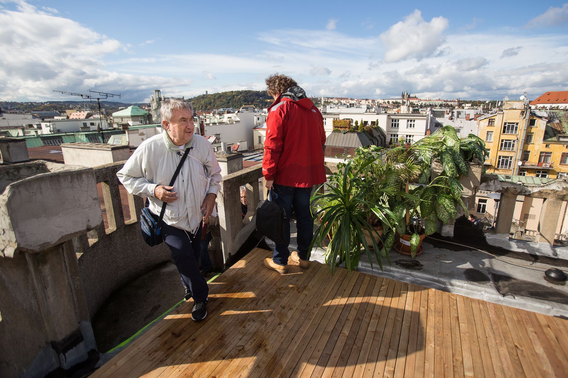 Otevření střechy Lucerny - říjen 2016 - Ondřej Kobza