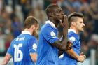 ŽIVĚ Anglie - Itálie 1:2, Italové získali šlágr pro sebe