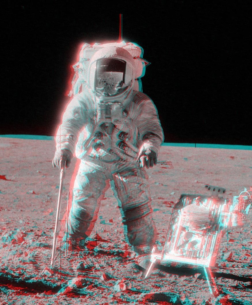 3D - Apollo 12 na Měsíci