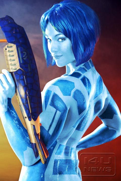 Francesca jako Cortana
