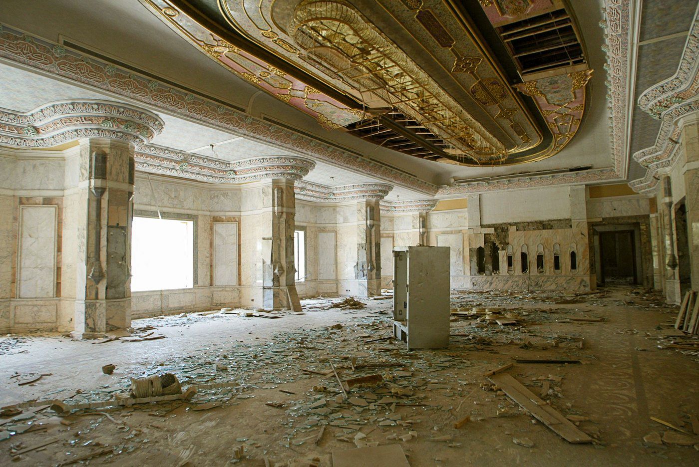Saddámův palác, seriál Nejstřeženější budovy, pevnost, Irák, Zahraničí