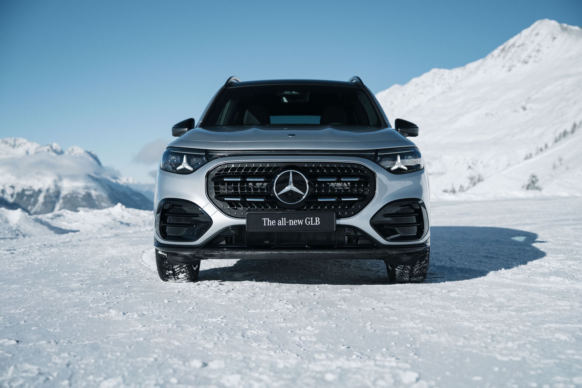 Mercedes-Benz GLB 2025