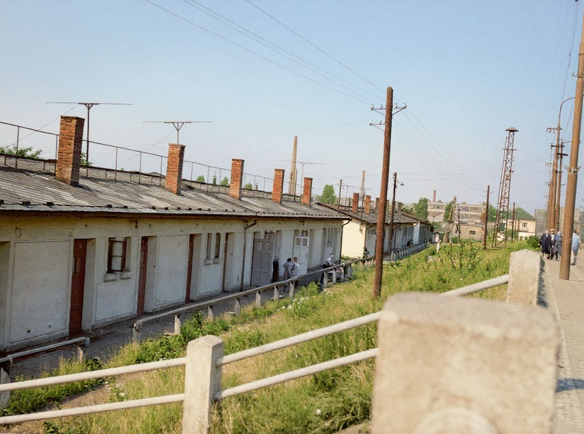 Nouzové kolonie v Praze: Unikátní historické fotografie bídy i naděje, Obrazem: Nová kniha a fotky: Objevte zapomenutý fenomén nouzových kolonií, Magazín, fotogalerie