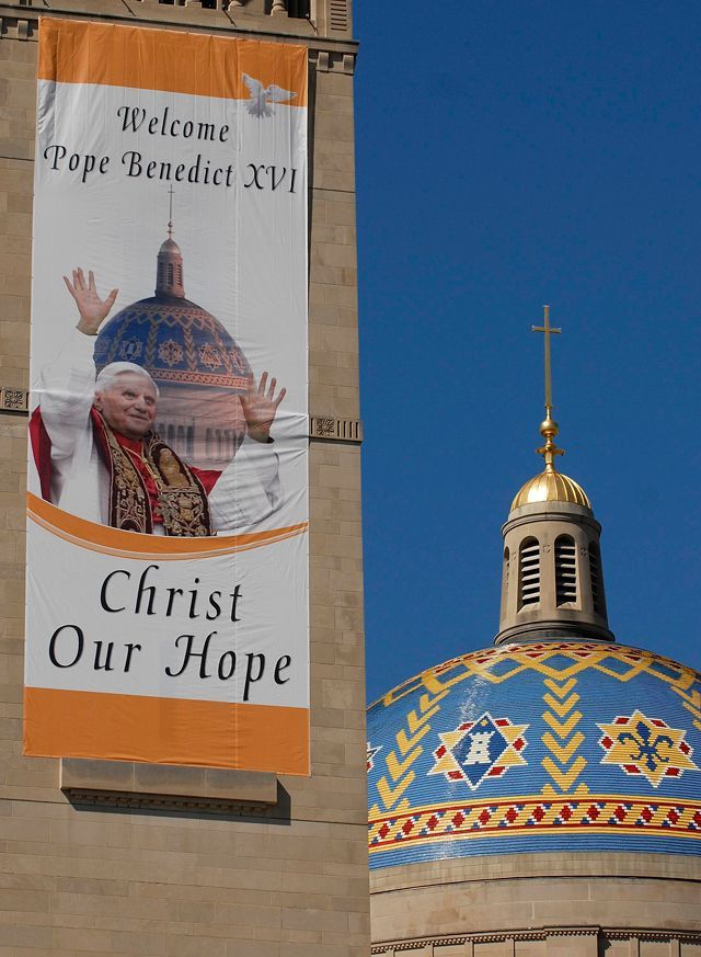 Papež Benedikt XVI. na návštěvě v USA