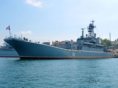 Postrach v Černém moři. Ukrajinci ničí ruské lodě, Kreml je stahuje dál od pevniny