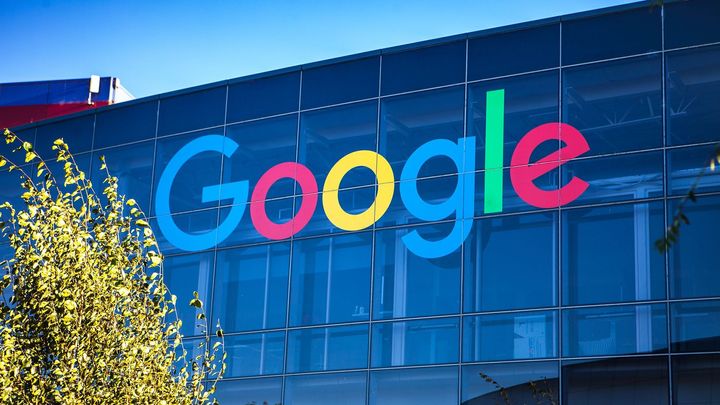 Spojené státy podaly žalobu na Google. Viní ho ze zneužití tržní síly