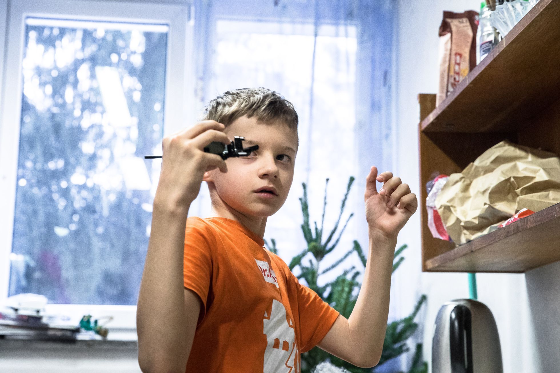 Ukrajinská rodina uprchlíků slaví Vánoce v Česku na koleji