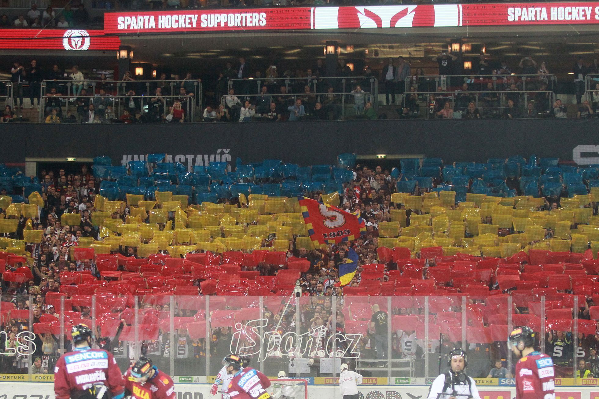 hokej, extraliga 2021/2022, finále, 6. zápas, Sparta - Třinec, fanoušci Sparty