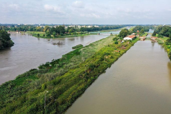 Letecký pohled na povodně v polské Vratislavi, snímek z 16. září 2024.