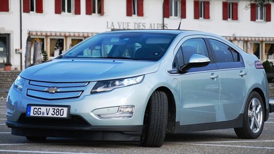 První jízda se Chevroletem Volt ve Švýcarsku