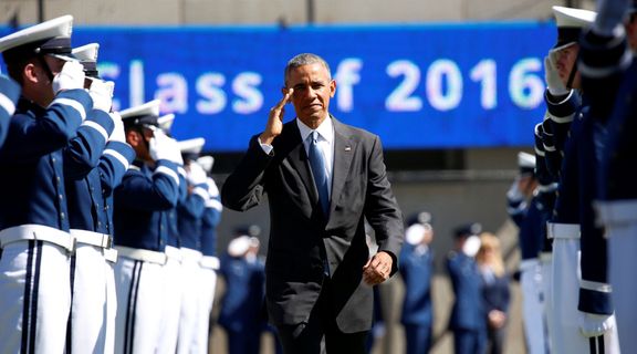 Barack Obama na shromáždění absolventů letecké akademie