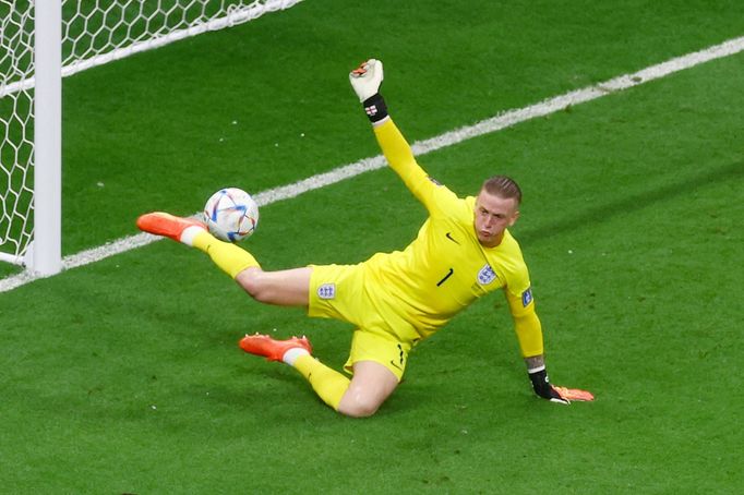 Jordan Pickford v osmifinále MS 2022 Anglie - Senegal