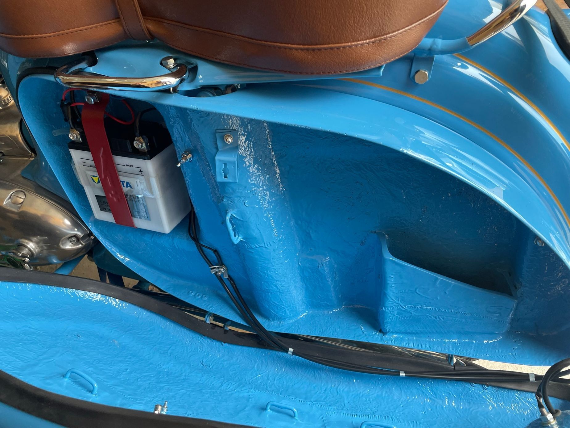 Jawa 350 Nanuk
