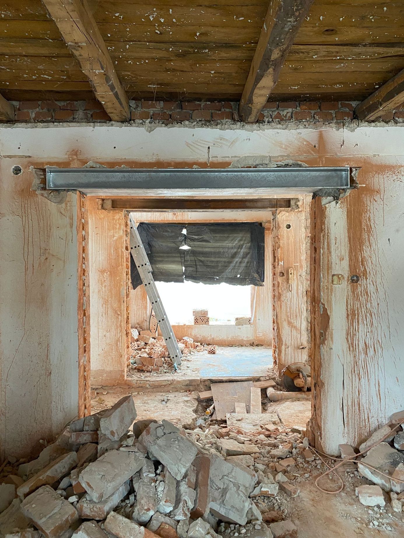 dům, rekonstrukce, slovensko, architektura