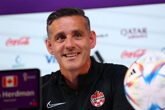 Kanadský trenér John Herdman